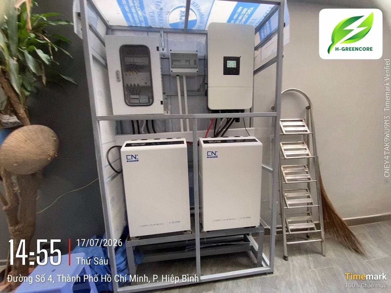 Biệt thự đường số 5 - Hệ thống hybrid có lưu trữ
